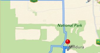 The purple pin indicates Mildura's actual location; the red pin shows the wild area where Apple Maps directed motorists
