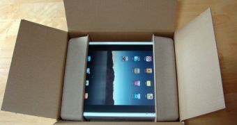 iPad unboxing