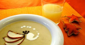 Apple soup is a delicious treat for the summer