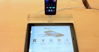 Apple Store 2.0 iPad display