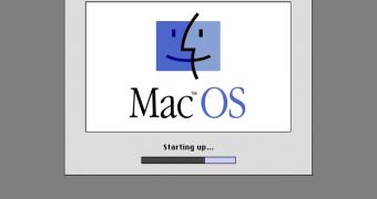 Old Mac OS version starting up