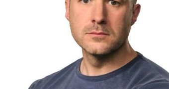 Apple’s Jonathan Ive Becomes a Knight
