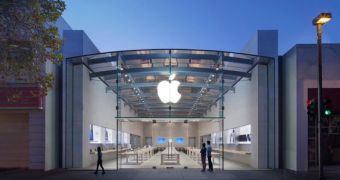 Apple’s Palo Alto Store Is a Bit Too Noisy, Some Say