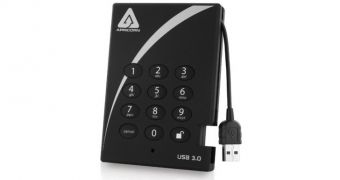 Apricorn Aegis Padlock 3.0 Portable Drive Has Buttons