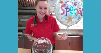 Arby's worker says goodbye to sarcastic co-workers