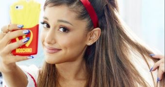 Ariana Grande says she was very insecure growing up in the spotlight
