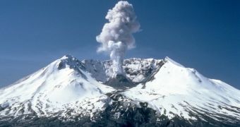 Researchers hope controlled detonations will help them better understand Mount St. Helens' anatomy