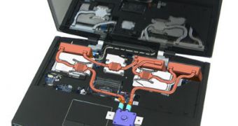 Asetek Demos Liquid Cooled Alienware M18x Notebook, Video Included