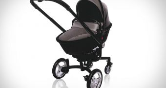 Aston Martin Debuts $3,000 (€2,300) Baby Stroller