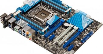 Asus P9X79 Deluxe motherboard for Intel LGA 2011 CPUs