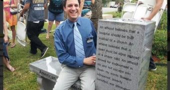 Atheist Monument at Florida Courthouse Is Unveiled