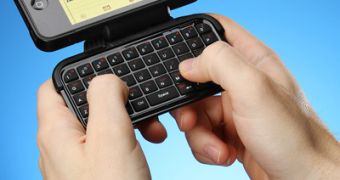 Attach a Flip-Out QWERTY Keyboard to Your iOS 4.2.1 iPhone 4, iPhone 3GS