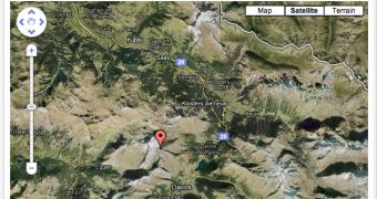 Geo-tag your Panoramio photos with Google Latitude