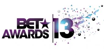 Comedian Chris Tucker hosted the 2013 edition of the BET Awards, airing live from LA