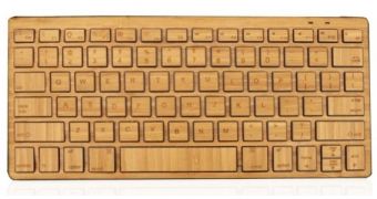 Impecca Bluetooth Bamboo Keyboard