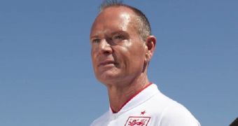 Paul Gascoigne targeted by hackers