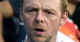Simon Pegg's Twitter account hacked