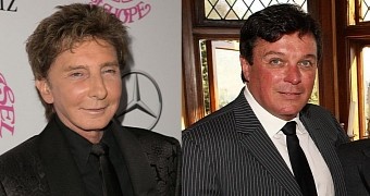 Barry Manilow and manager Garry Kief were married at his Palm Springs estate in secret ceremony, it has emerged