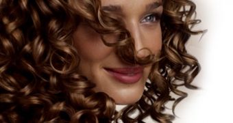 Perfect curls, the hottest thing in terms of hairstyle this season