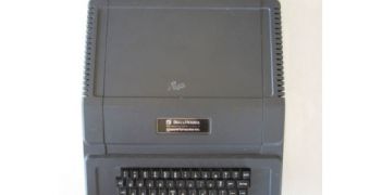 Bell & Howell Apple II Selling on eBay for $400
