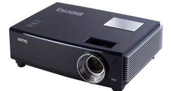 The BenQ SP831 projector