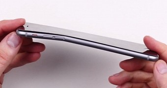 Bendgate: Apple to Replace Bent Phones Under Warranty