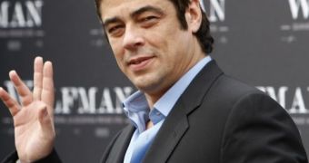Benicio del Toro is unhappy that Kimberly Stewart decided to keep his baby, claims report