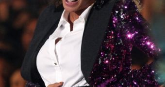 Reports claim Beyonce will be giving birth today, January 4, 2012