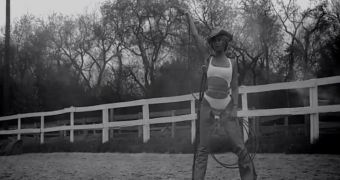 Beyonce in teaser for “Drunk in Love” remix ft. Kanye West