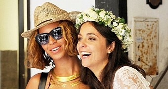 Beyonce and Jay Z crash an Italian wedding, the bride is thrilled