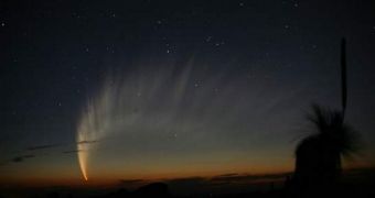 Comet McNaught seen here from the Chile-based Paranal Observatory, operated by the European Southern Observatory