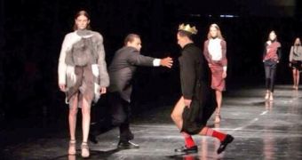 Thong and crown-wearing dude disrupts NYC Fashion Week during the Prabal Gurung show