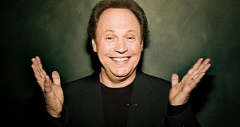 Billy Crystal clarifies controversial comment on gay TV scenes, makes it clear he meant no offense