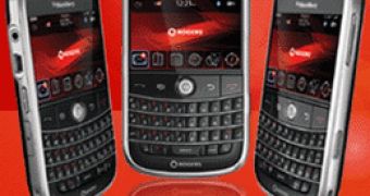 BlackBerry Bold 9000, Rogers branded