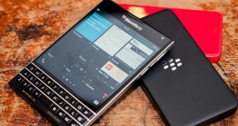 BlackBerry Passport Looks Amazing in New Leaked Pictures