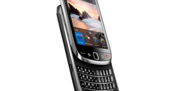 BlackBerry Torch 9800 Arrives in India