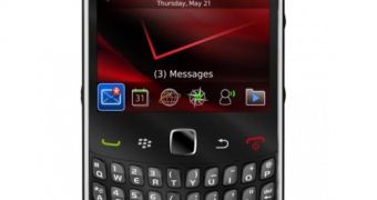 Blackberry Curve 3G 9330 (front)