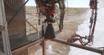 Blue  Origins tests new BE-3 rocket motor at its  West Texas facility, on November 20, 2013