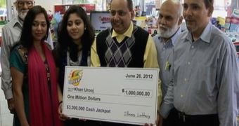 Urooj Khan won $1 million (€762,660) at the lottery in July, wife  Shabana Ansari stands to the left