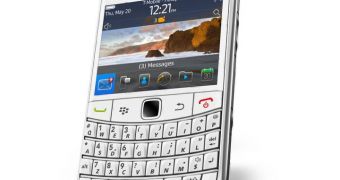Bold 9780 at T-Mobile on November 17th, White Version Included