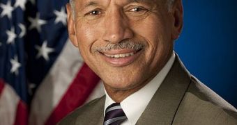 NASA Administrator Charles Bolden believes cooperation with the private spaceflight sector is key to NASA's survival