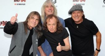 Brian Johnson announces that AC/DC is hitting the road again with a new tour