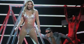 Britney Spears could extend her Las Vegas residency through to 2016