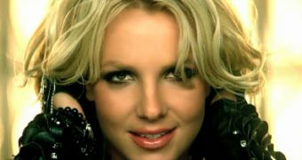 Report claims Britney had 3 stand-ins for “Till the World Ends” video