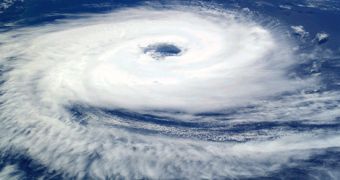 Scientists say "brown ocean" makes inland tropical cyclones more destructive