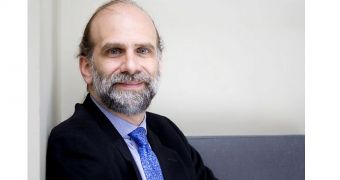Bruce Schneier appointed as CTO at Co3 Systems