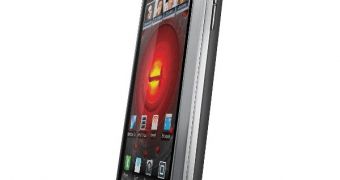 Motorola DROID 4 (side view)