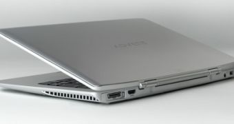 Advent Altro laptop looks like a MacBook Air competitor