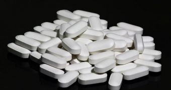Calcium supplements may boost risks of developing kidney stones, gut problems and heart attacks
