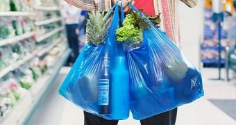 California is the first American state to ban single-use plastic bags